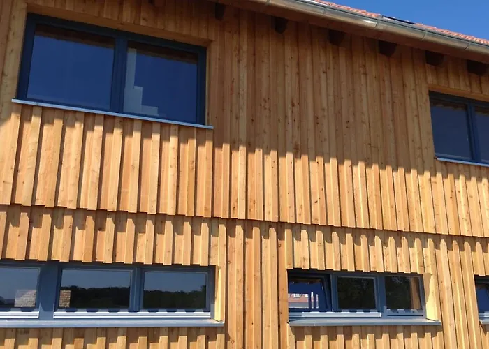 Moderne Wohlfuehlwohnung Auf Einem Dreiseitenhof Lichtenberg (Brandenburg)