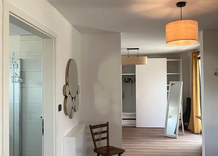 Moderne Wohlfuehlwohnung Auf Einem Dreiseitenhof Lichtenberg (Brandenburg)